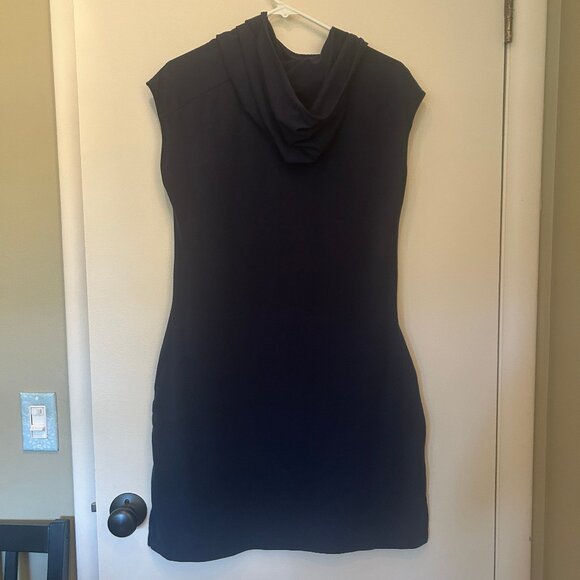 Columbia PFG Omni-Wick navy sleeveless hooded athletic dress sz M - Picture 6 of 9
